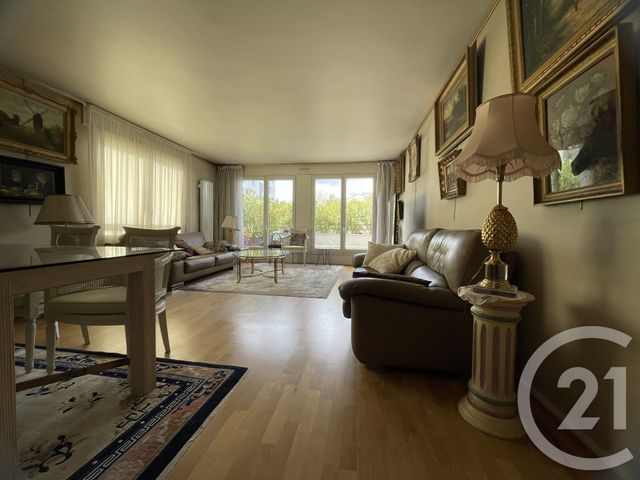 Appartement F4 à vendre - 4 pièces - 100.08 m2 - COURBEVOIE - 92 - ILE-DE-FRANCE - Century 21 Conseil Immobilier