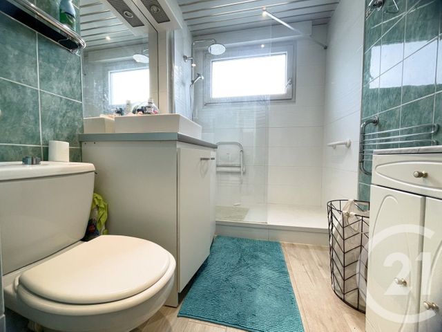 Appartement F4 à vendre - 4 pièces - 100.08 m2 - COURBEVOIE - 92 - ILE-DE-FRANCE - Century 21 Conseil Immobilier