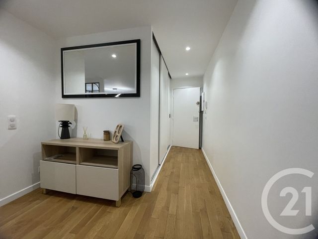 Appartement F4 à louer - 4 pièces - 90.9 m2 - COURBEVOIE - 92 - ILE-DE-FRANCE - Century 21 Conseil Immobilier