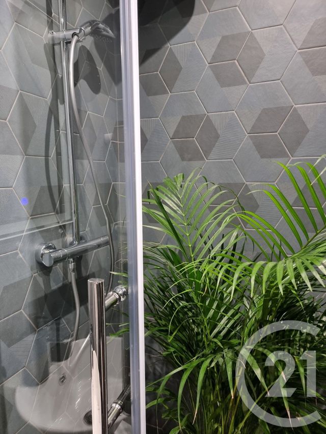 Appartement F2 à louer - 2 pièces - 29.02 m2 - NEUILLY SUR SEINE - 92 - ILE-DE-FRANCE - Century 21 Conseil Immobilier