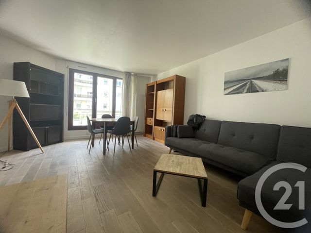 Appartement F2 à louer - 2 pièces - 46.76 m2 - COURBEVOIE - 92 - ILE-DE-FRANCE - Century 21 Conseil Immobilier
