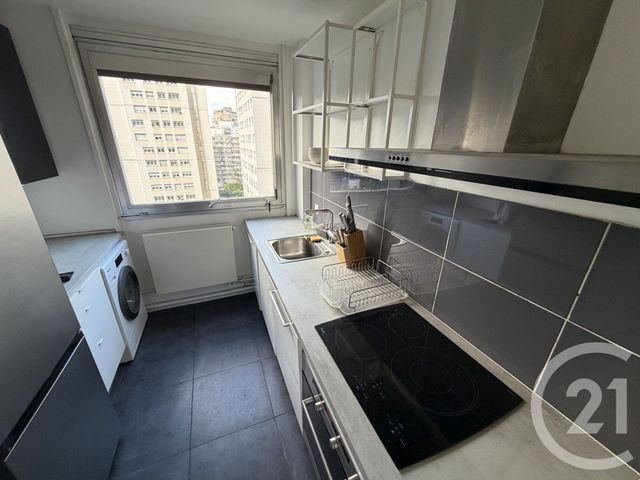 Appartement F2 à louer - 2 pièces - 57.23 m2 - COURBEVOIE - 92 - ILE-DE-FRANCE - Century 21 Conseil Immobilier