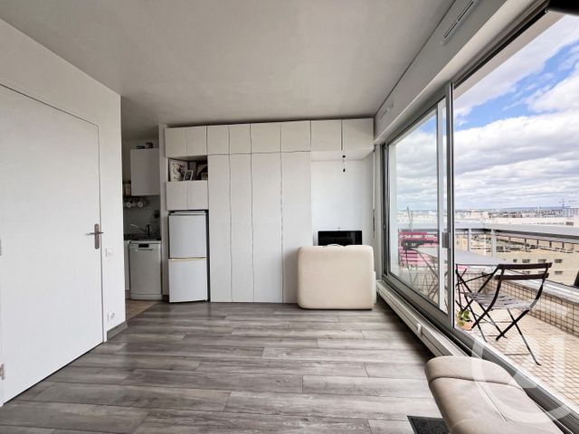 Appartement F1 à vendre - 1 pièce - 24.46 m2 - COURBEVOIE - 92 - ILE-DE-FRANCE - Century 21 Conseil Immobilier