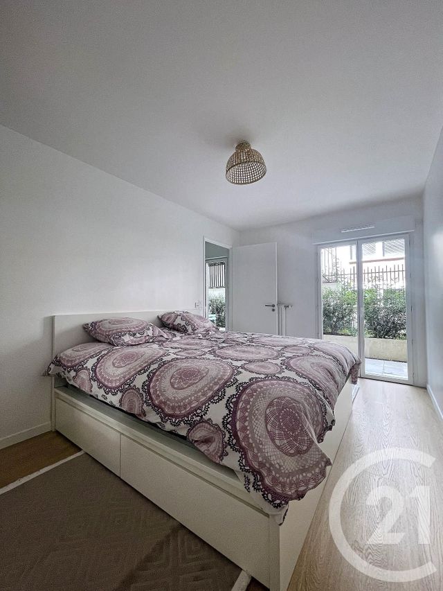 Appartement F2 à louer - 2 pièces - 43.45 m2 - BAGNEUX - 92 - ILE-DE-FRANCE - Century 21 Conseil Immobilier