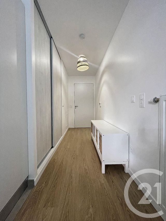Appartement F2 à louer - 2 pièces - 43.45 m2 - BAGNEUX - 92 - ILE-DE-FRANCE - Century 21 Conseil Immobilier