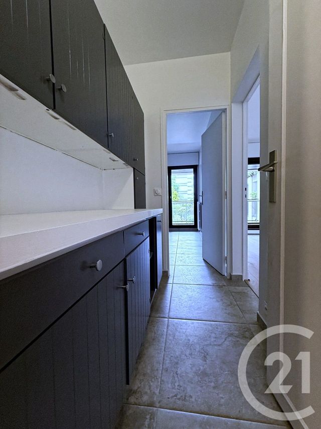 Appartement F5 à louer - 5 pièces - 132.35 m2 - ST CLOUD - 92 - ILE-DE-FRANCE - Century 21 Conseil Immobilier