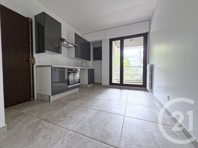 Appartement F5 à louer - 5 pièces - 132.35 m2 - ST CLOUD - 92 - ILE-DE-FRANCE - Century 21 Conseil Immobilier