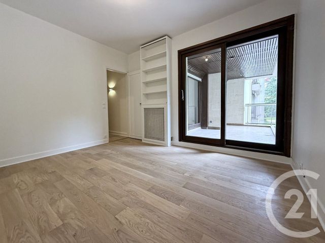 Appartement F5 à louer - 5 pièces - 132.35 m2 - ST CLOUD - 92 - ILE-DE-FRANCE - Century 21 Conseil Immobilier