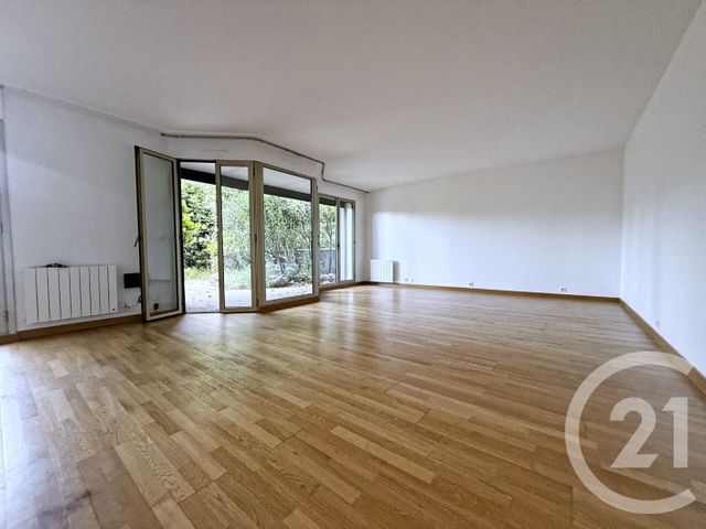 Appartement F5 à louer - 5 pièces - 105.5 m2 - COURBEVOIE - 92 - ILE-DE-FRANCE - Century 21 Conseil Immobilier