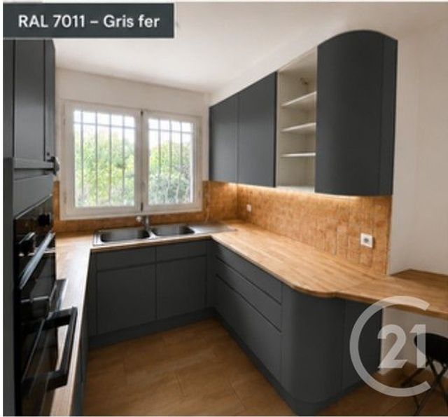 Appartement F5 à louer - 5 pièces - 105.5 m2 - COURBEVOIE - 92 - ILE-DE-FRANCE - Century 21 Conseil Immobilier