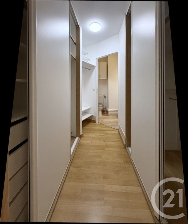 Appartement F5 à louer - 5 pièces - 105.5 m2 - COURBEVOIE - 92 - ILE-DE-FRANCE - Century 21 Conseil Immobilier