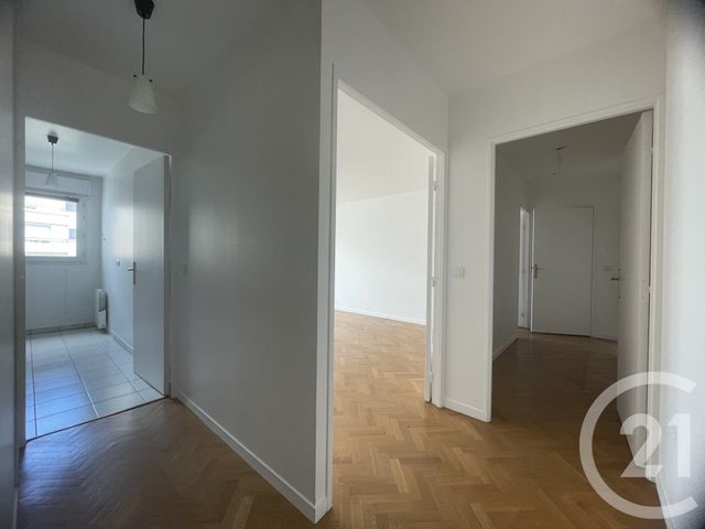 Appartement F2 à vendre - 2 pièces - 54.57 m2 - COURBEVOIE - 92 - ILE-DE-FRANCE - Century 21 Conseil Immobilier