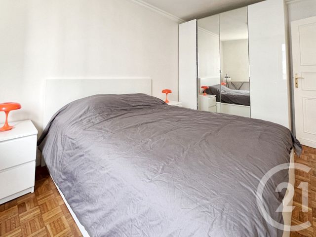 Appartement F2 à louer - 2 pièces - 46.41 m2 - COURBEVOIE - 92 - ILE-DE-FRANCE - Century 21 Conseil Immobilier
