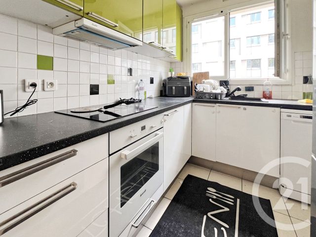 Appartement F2 à louer - 2 pièces - 46.41 m2 - COURBEVOIE - 92 - ILE-DE-FRANCE - Century 21 Conseil Immobilier