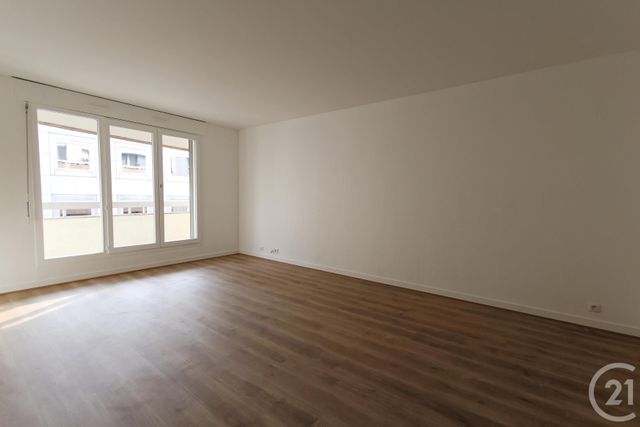 Appartement F3 à louer COURBEVOIE
