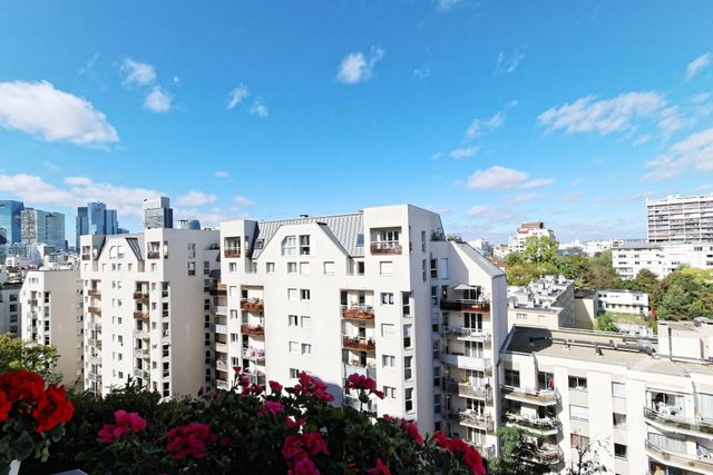Appartement F2 à louer - 2 pièces - 43.29 m2 - COURBEVOIE - 92 - ILE-DE-FRANCE - Century 21 Conseil Immobilier