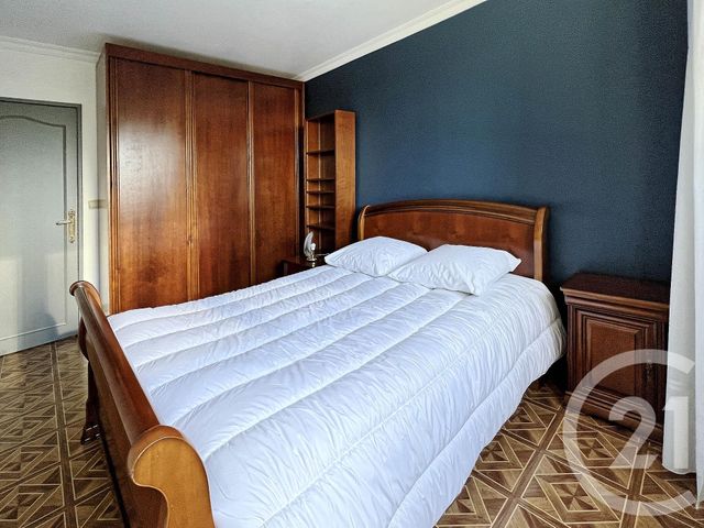 Appartement F4 à louer - 4 pièces - 80.77 m2 - PUTEAUX - 92 - ILE-DE-FRANCE - Century 21 Conseil Immobilier
