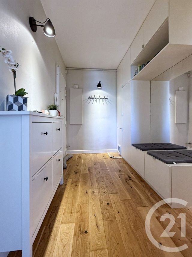 Appartement F5 à louer - 5 pièces - 94.81 m2 - COURBEVOIE - 92 - ILE-DE-FRANCE - Century 21 Conseil Immobilier