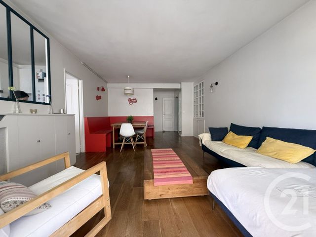 Appartement F5 à louer - 5 pièces - 94.81 m2 - COURBEVOIE - 92 - ILE-DE-FRANCE - Century 21 Conseil Immobilier