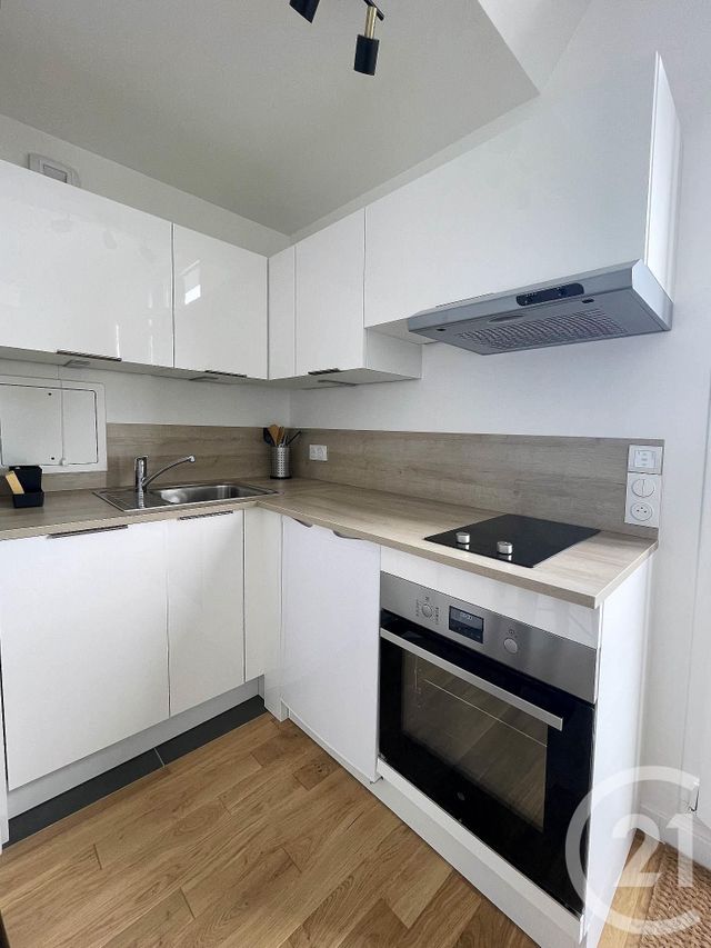Appartement F1 à louer - 1 pièce - 21.99 m2 - ASNIERES SUR SEINE - 92 - ILE-DE-FRANCE - Century 21 Conseil Immobilier