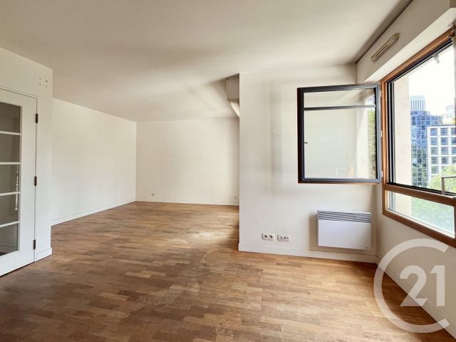 Appartement F4 à vendre - 4 pièces - 86.9 m2 - COURBEVOIE - 92 - ILE-DE-FRANCE - Century 21 Conseil Immobilier