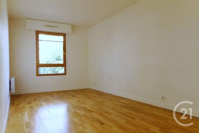 Appartement F4 à vendre - 4 pièces - 86.9 m2 - COURBEVOIE - 92 - ILE-DE-FRANCE - Century 21 Conseil Immobilier
