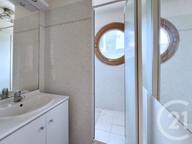 Appartement F4 à vendre - 4 pièces - 86.9 m2 - COURBEVOIE - 92 - ILE-DE-FRANCE - Century 21 Conseil Immobilier