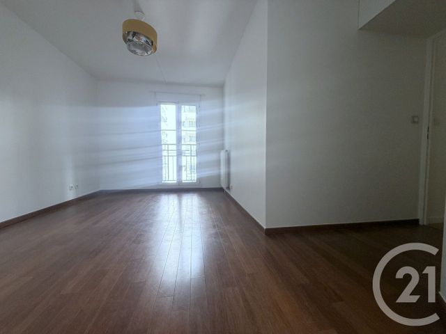 Appartement F5 à louer - 4 pièces - 102.48 m2 - COURBEVOIE - 92 - ILE-DE-FRANCE - Century 21 Conseil Immobilier