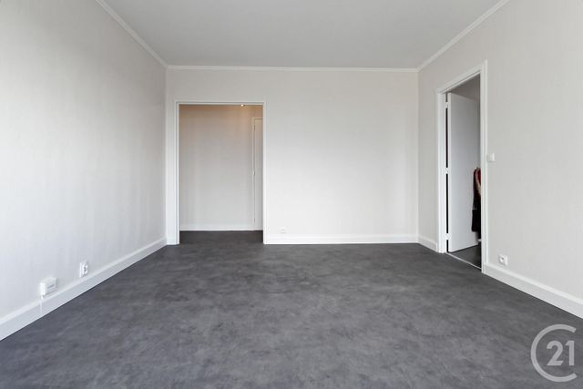 Appartement F2 à vendre - 2 pièces - 52.57 m2 - COURBEVOIE - 92 - ILE-DE-FRANCE - Century 21 Conseil Immobilier