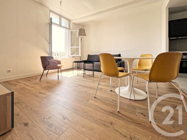 Appartement F2 à louer - 2 pièces - 46.6 m2 - MAISONS LAFFITTE - 78 - ILE-DE-FRANCE - Century 21 Conseil Immobilier