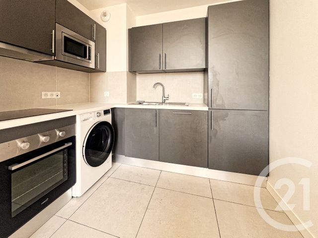 Appartement F2 à louer - 2 pièces - 46.6 m2 - MAISONS LAFFITTE - 78 - ILE-DE-FRANCE - Century 21 Conseil Immobilier