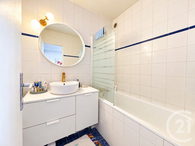 Appartement F2 à vendre - 2 pièces - 29.57 m2 - COURBEVOIE - 92 - ILE-DE-FRANCE - Century 21 Conseil Immobilier