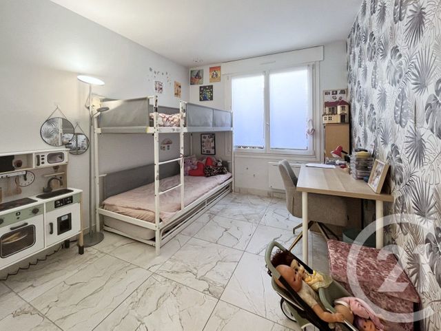 Appartement F5 à vendre - 5 pièces - 112.0 m2 - COURBEVOIE - 92 - ILE-DE-FRANCE - Century 21 Conseil Immobilier