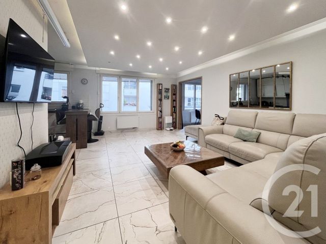 Appartement F5 à vendre - 5 pièces - 112.0 m2 - COURBEVOIE - 92 - ILE-DE-FRANCE - Century 21 Conseil Immobilier