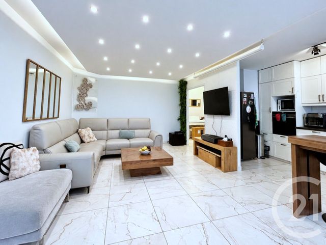 Appartement F5 à vendre - 5 pièces - 112.0 m2 - COURBEVOIE - 92 - ILE-DE-FRANCE - Century 21 Conseil Immobilier